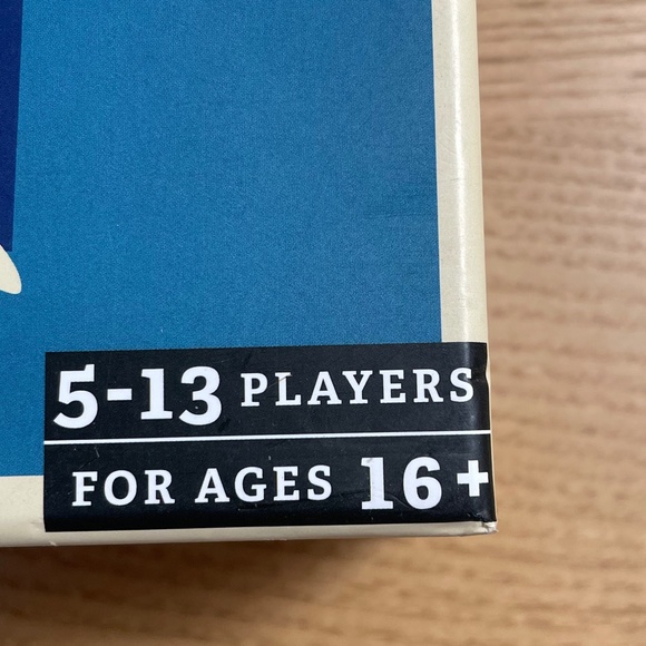 Murder Mystery Aboard the Ocean Liner Game 3 Alternate Endings Group Party Game - Picture 5 of 5